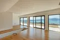 villa de 5 dormitorios 351 m² Tivat, Montenegro