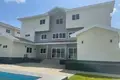 Dom 5 pokojów  Dzorwulu, Ghana