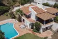 Haus 4 Schlafzimmer 250 m² Dos Hermanas, Spanien
