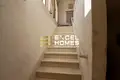 Townhouse 5 bedrooms  Saint Lawrence, Malta