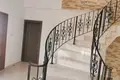 5 bedroom apartment 280 m² in Parekklisia, Cyprus