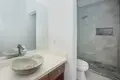 6 bedroom house 385 m² Coxen Hole, Honduras