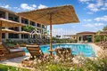 Hôtel 2 243 m² à Kalyves Polygyrou, Grèce
