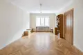Mieszkanie 4 pokoi 103 m² Warszawa, Polska