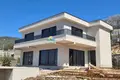 Вилла 4 спальни 190 м², Черногория