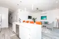 Кондо 2 спальни 124 м² West Bay, Гондурас