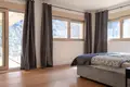 2 bedroom apartment 136 m² Skaljari, Montenegro