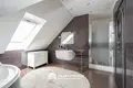 Haus 7 zimmer 310 m² Papiarnianski sielski Saviet, Belarus