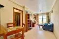 Mieszkanie 2 pokoi 73 m² Torrevieja, Hiszpania