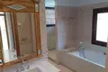 Haus 4 Schlafzimmer 1 005 m² Dos Hermanas, Spanien