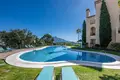 2 bedroom apartment 187 m² Benahavis, Spain