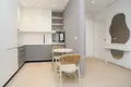 Apartamento en la Riviera Albanesa en Alquiler, Radhime Vlore. Moderno, junto a la playa y con piscina.