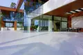 Casa 8 habitaciones 1 056 m² Dzilnuciems, Letonia