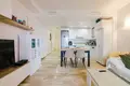 Mieszkanie 2 pokoi 70 m² Dos Hermanas, Hiszpania
