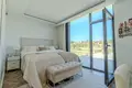 4 bedroom house 372 m² Dos Hermanas, Spain