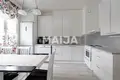 3 bedroom apartment 97 m² Helsinki sub-region, Finland