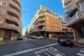 Mieszkanie 3 pokoi 100 m² Torrevieja, Hiszpania