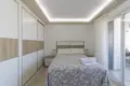Mieszkanie 2 pokoi 80 m² Benalmadena, Hiszpania