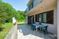 Villa mit 2 Schlafzimmern 116 m² Tivat, Montenegro