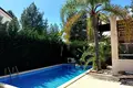 Villa de tres dormitorios 250 m² Limasol, Chipre
