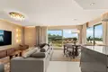 Mieszkanie 3 pokoi 369 m² San Pedro Alcantara, Hiszpania