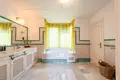 5 bedroom house 494 m² Casares, Spain