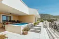 Penthouse 4 bedrooms 620 m² Tivat, Montenegro