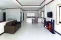 2 bedroom Villa 240 m² Rawai, Thailand