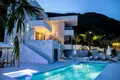 5-Schlafzimmer-Villa 350 m² Denovici, Montenegro