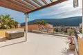 Вилла 4 комнаты 287 м² Кумбор, Черногория