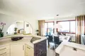 Villa de tres dormitorios 300 m² Grad Rijeka, Croacia