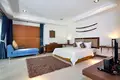 Villa 8 chambres 850 m² Ban Bang Thao, Thaïlande
