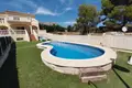 Villa de 4 dormitorios 210 m² La Nucía, Španjolska