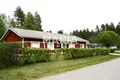 Dom  Liperi, Finlandia