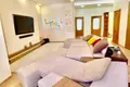Mieszkanie 3 pokoi 90 m² Odessa, Ukraina