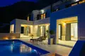 5-Schlafzimmer-Villa 420 m² Sveti Stefan, Montenegro