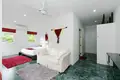Villa 9 Schlafzimmer 1 800 m² Chalong, Thailand