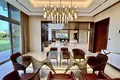 Villa de 6 chambres 1 352 m² Doubaï, Émirats arabes unis