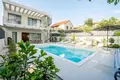 Villa 4 chambres 232 m² Opcina Sutivan, Croatie