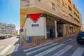 Commercial property 280 m² in La Mata, Spain
