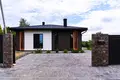 Haus 180 m² Tarasava, Belarus