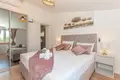 4 bedroom house 220 m² Grad Omis, Croatia
