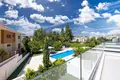 Mieszkanie 3 pokoi 160 m² Limassol, Cypr