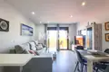 Mieszkanie 2 pokoi 52 m² Torrevieja, Hiszpania