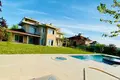 Villa 10 chambres  Buyukcekmece, Turquie