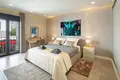 Mieszkanie 2 pokoi 125 m² Marbella, Hiszpania