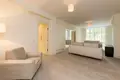 5 bedroom apartment 219 m² in London, United Kingdom