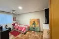 Mieszkanie 4 pokoi 256 m² Torrevieja, Hiszpania