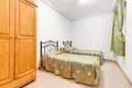 Mieszkanie 2 pokoi 75 m² Torrevieja, Hiszpania