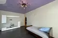 Mieszkanie 3 pokoi 76 m² w Żabinka, Białoruś